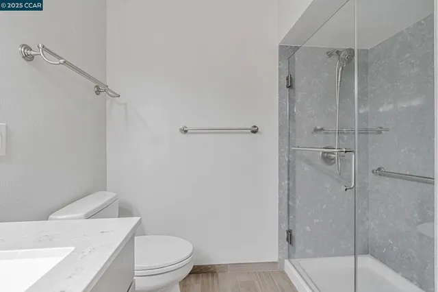 $579,600 | 1909 Skycrest Drive, Unit 2, Walnut Creek, CA 94595