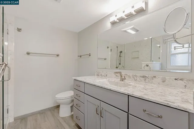 $579,600 | 1909 Skycrest Drive, Unit 2, Walnut Creek, CA 94595