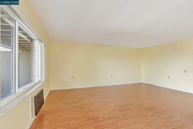 $579,600 | 1909 Skycrest Drive, Unit 2, Walnut Creek, CA 94595