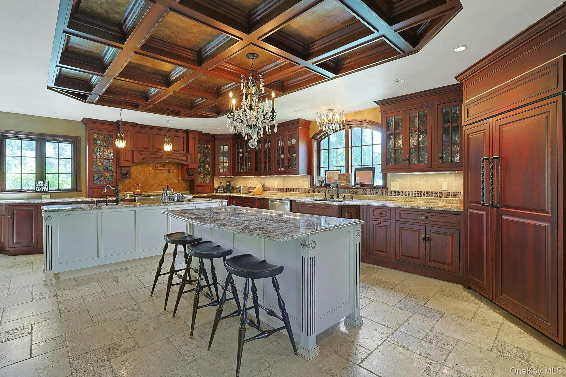 77 Deerhurst Road Scarsdale, NY 10583 - Photo 13 of 28 Gallery Image 13