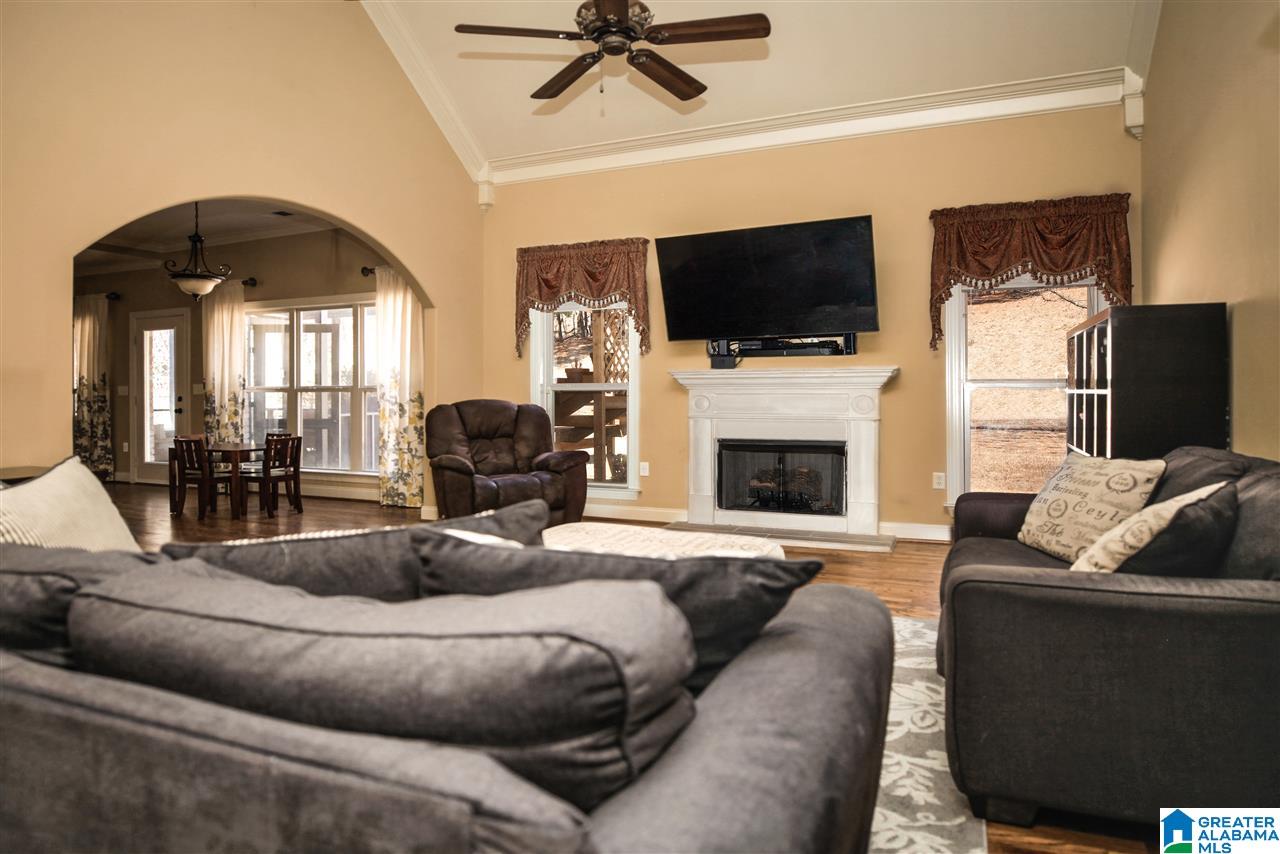 1306 Caliston Way Pelham, AL 35124 - Photo 7 of 34