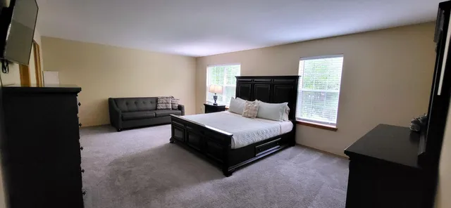 $2,500 | 405 Saunders Drive, Bushkill, PA 18324