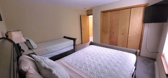 $2,500 | 405 Saunders Drive, Bushkill, PA 18324