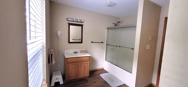 $2,500 | 405 Saunders Drive, Bushkill, PA 18324