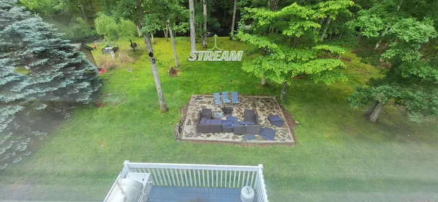 $2,500 | 405 Saunders Drive, Bushkill, PA 18324