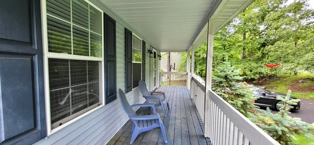 $2,500 | 405 Saunders Drive, Bushkill, PA 18324