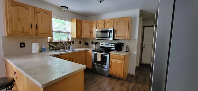 $2,500 | 405 Saunders Drive, Bushkill, PA 18324