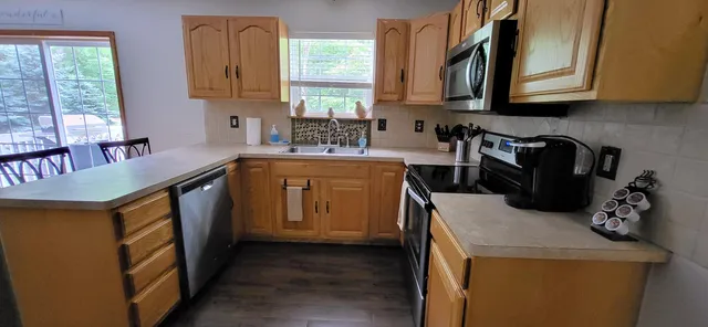 $2,500 | 405 Saunders Drive, Bushkill, PA 18324