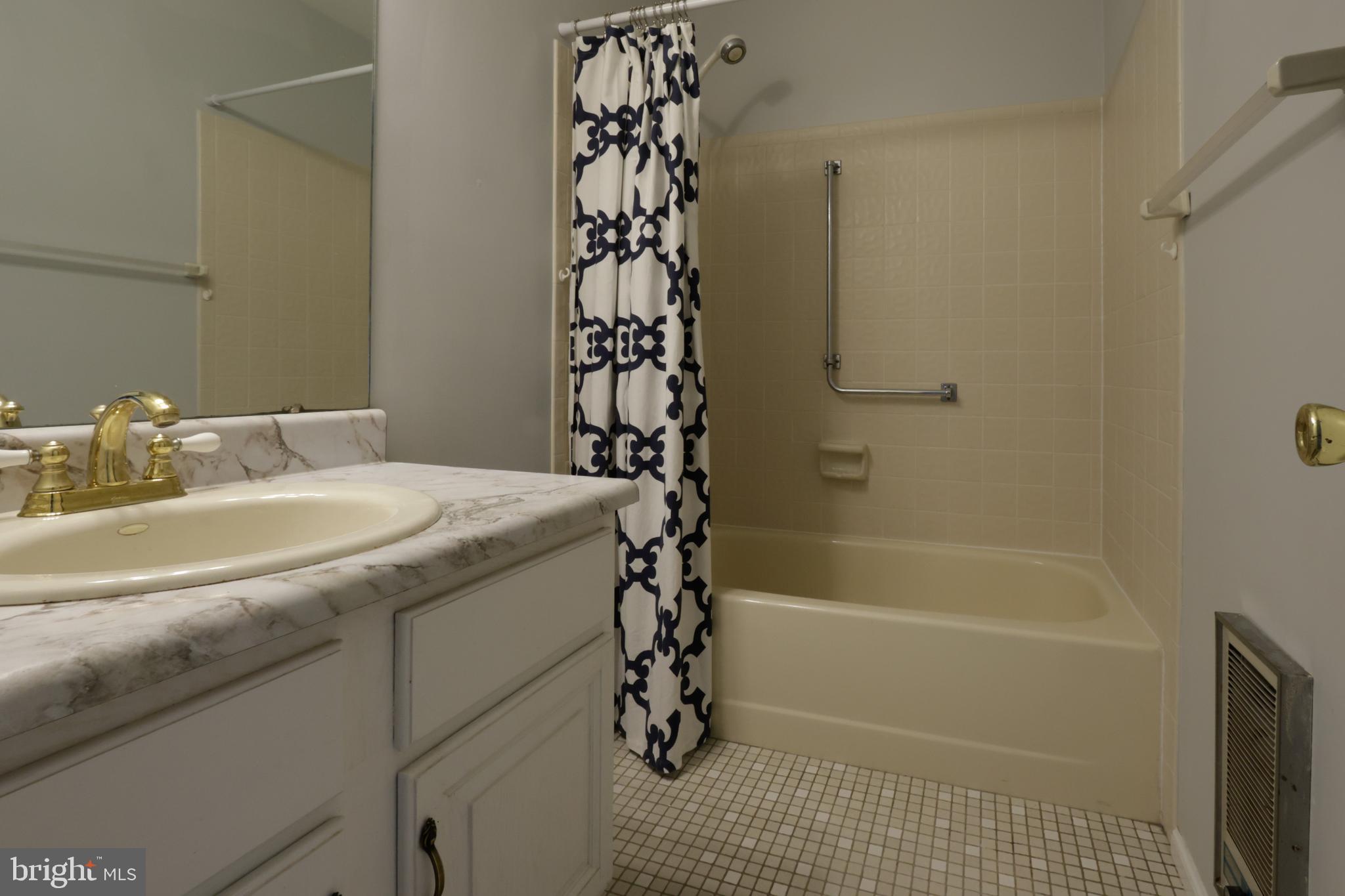 113 Ash Road Manahawkin, NJ 08050 - Photo 29 of 39 Gallery Image 29
