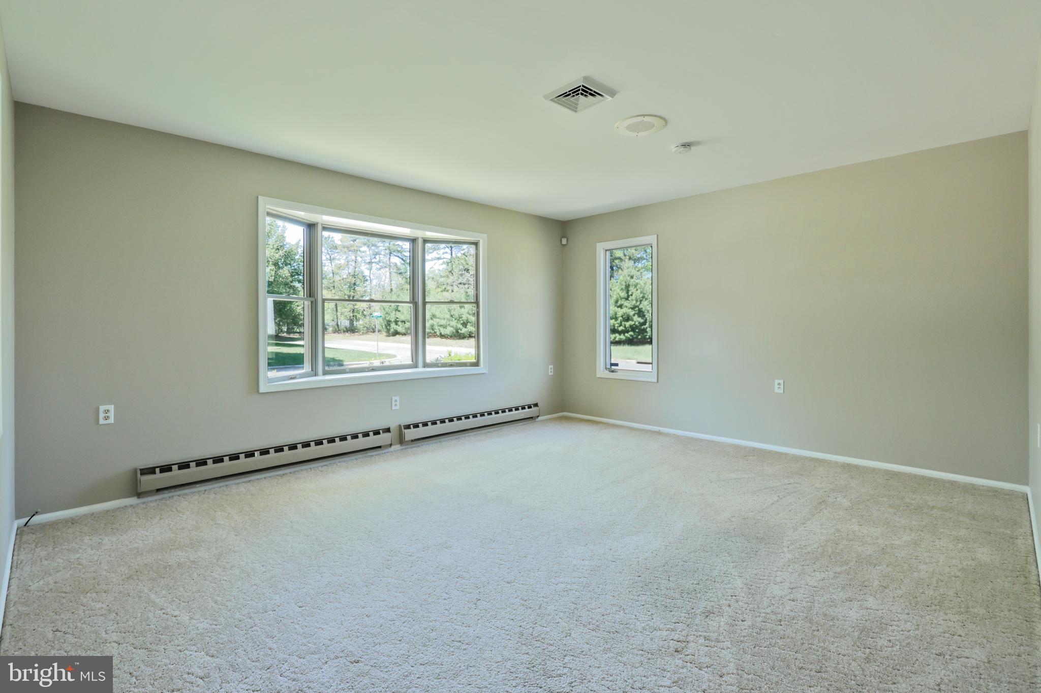 113 Ash Road Manahawkin, NJ 08050 - Photo 10 of 39 Gallery Image 10