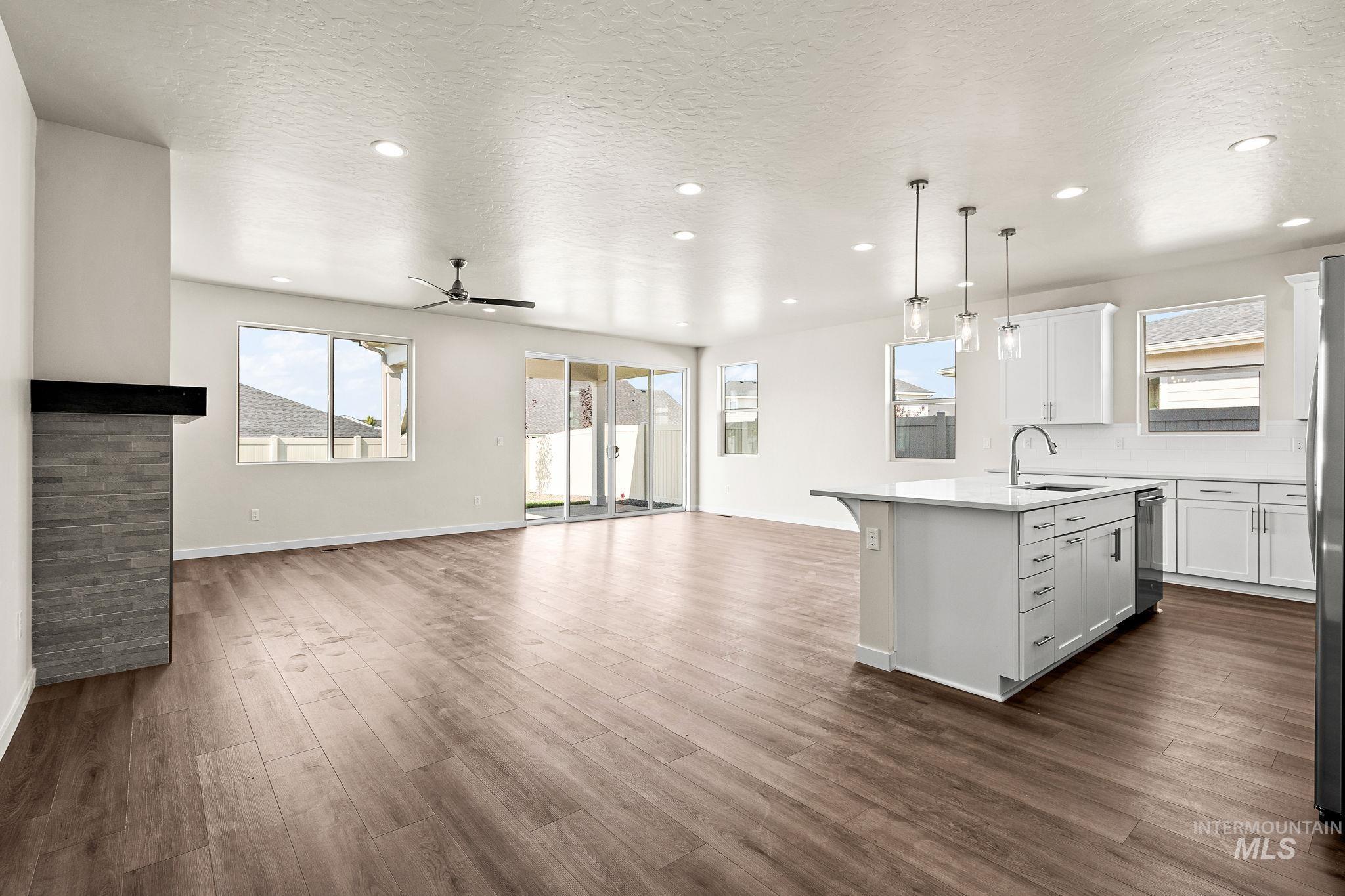 11287 West Helenium Drive Star, ID 83669 - Photo 13 of 28