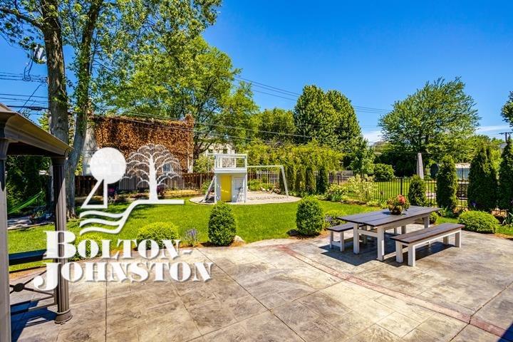 884 North Renaud Road Grosse Pointe, MI 48236 - Photo 49 of 54 Patio