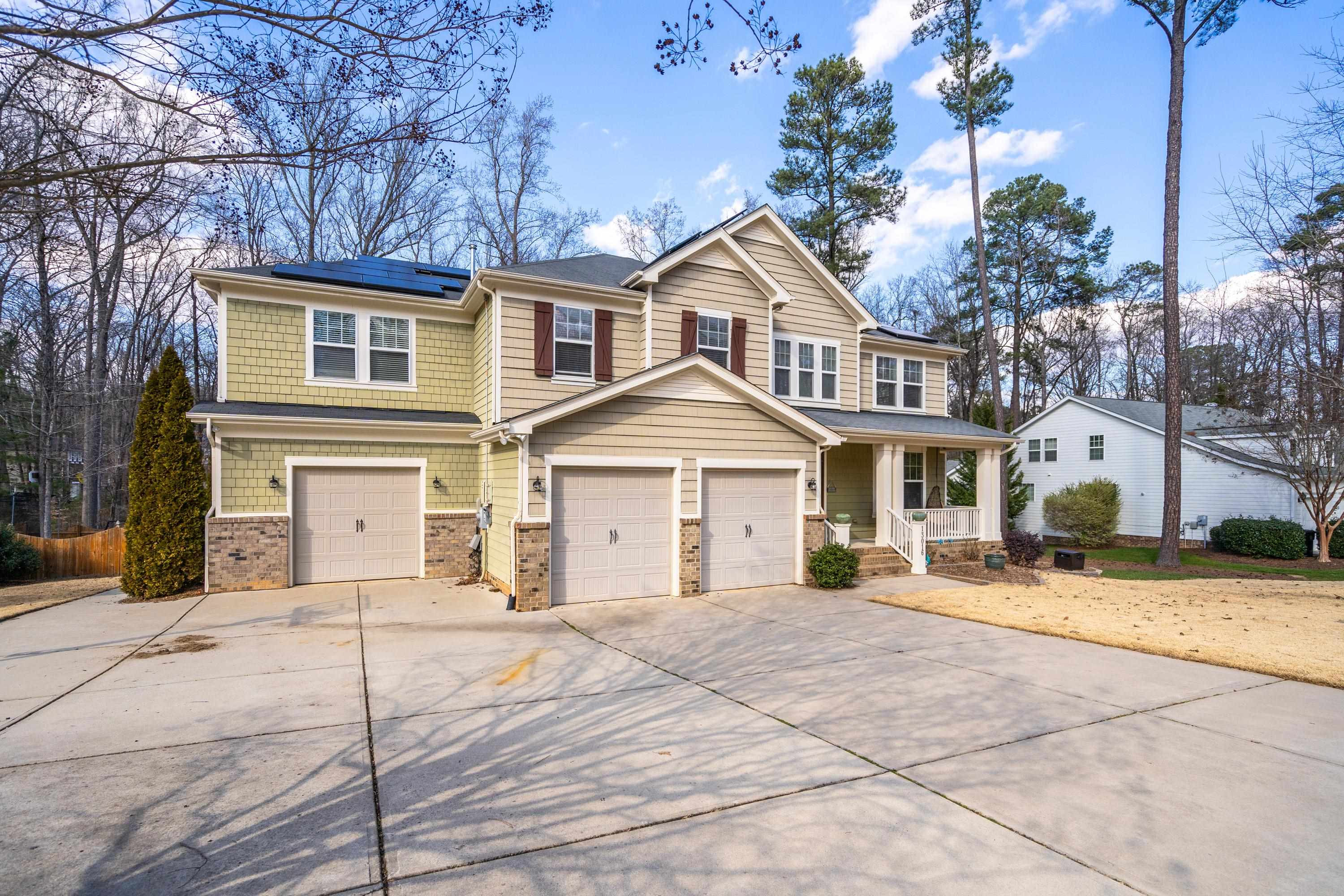 13016 Saxon Way Raleigh, NC 27613 - Photo 3 of 49 Photo 3