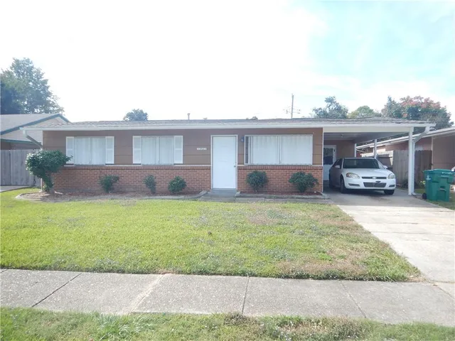 $1,750 | 1912 Farmington Place, Gretna, LA 70056