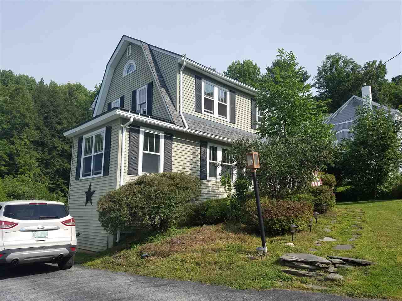 76 Currier Street Barre, VT 05641 - Photo 12 of 14 Gallery Image 12