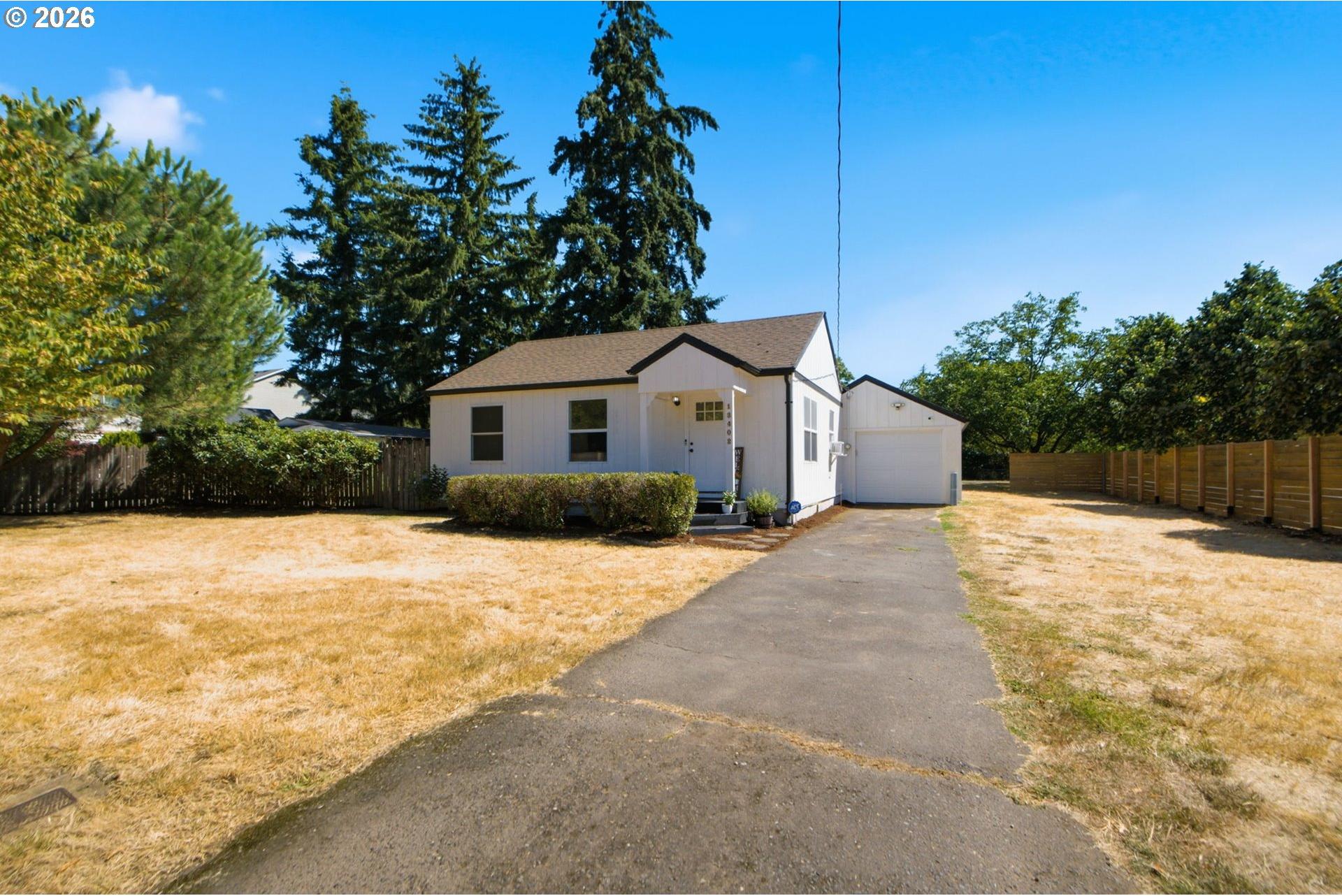 13402 Southeast Bush Street Portland, OR 97236 - Photo 3 of 26 Gallery Image 3