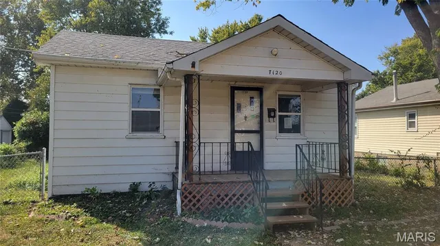$109,900 | 7120 Bancroft Avenue, St. Louis, MO 63109