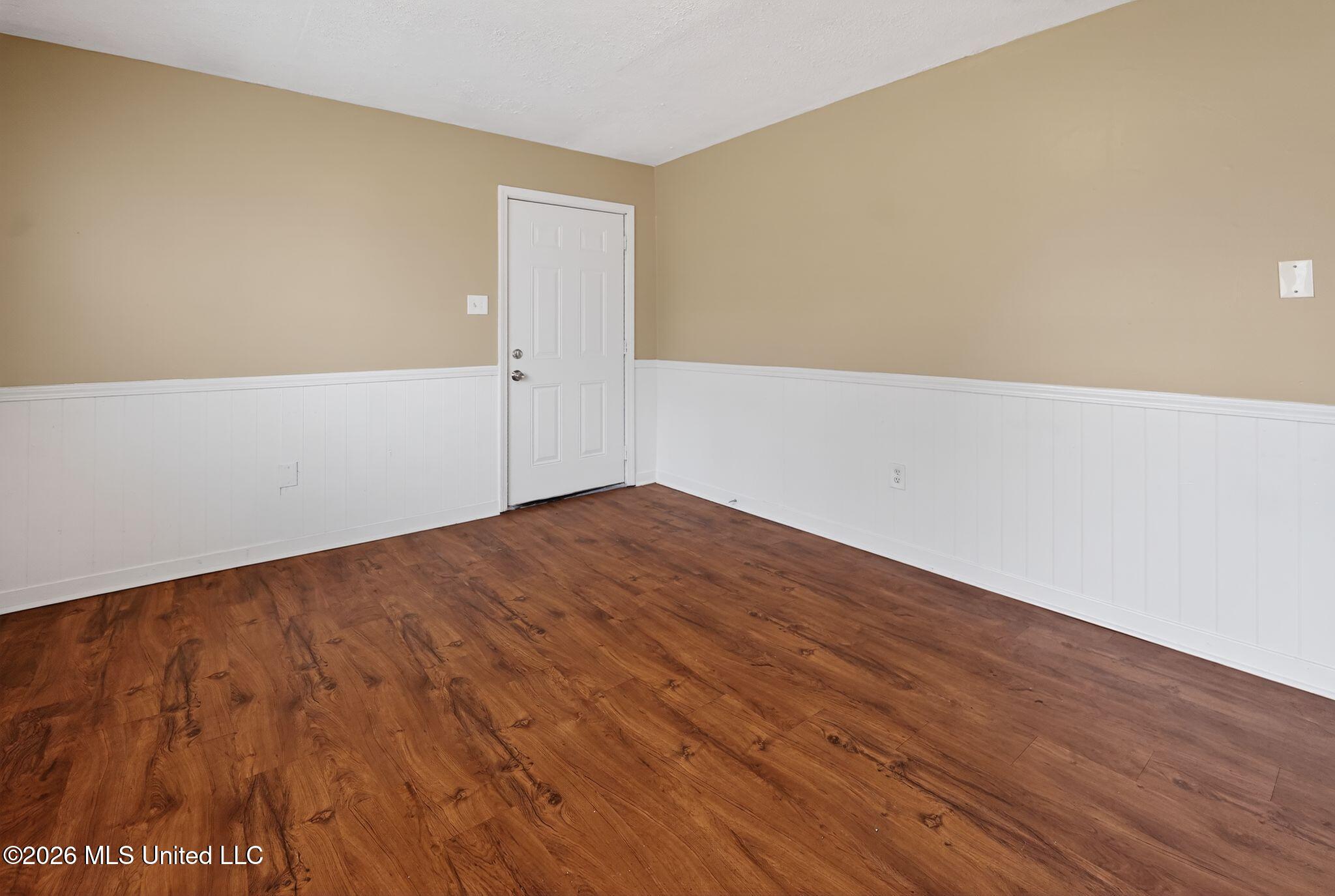 4597 Kirkley Drive Jackson, MS 39206 - Photo 26 of 44 26_4597_Kirkley_Dr_Jackson_MS_39206-Livi