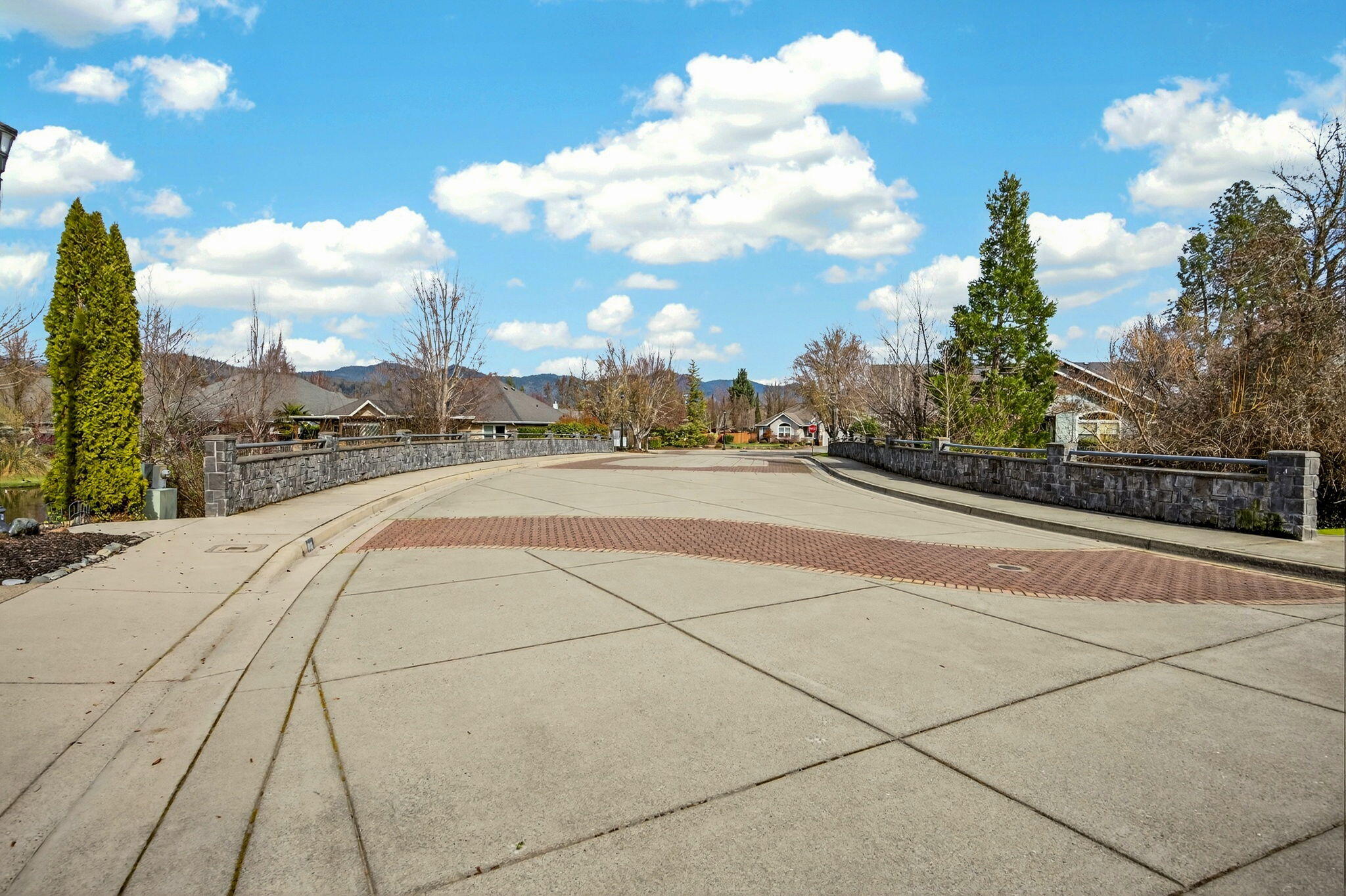 1708 Leonard Road Grants Pass, OR 97527 - Photo 41 of 46 Plenty of sidewalks and trails to meander through.