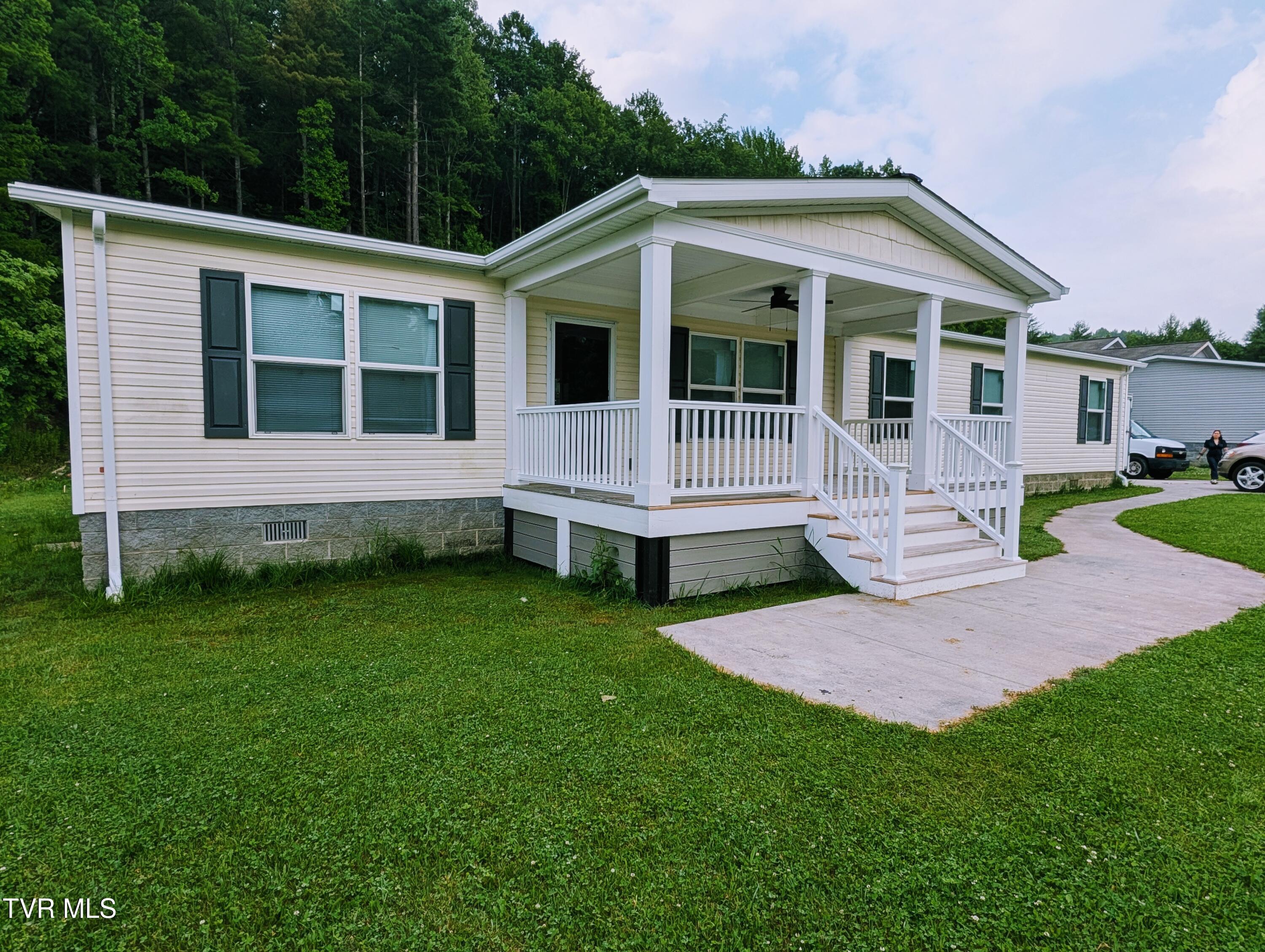6212 Pinewood Forest Road Wise, VA 24293 - Photo 2 of 27 6371