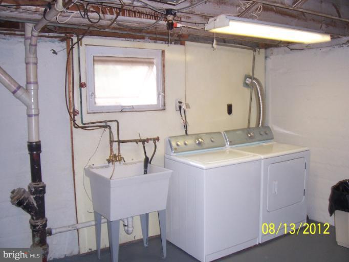 1025 Overbrook Road Baltimore, MD 21239 - Photo 6 of 20 Basement