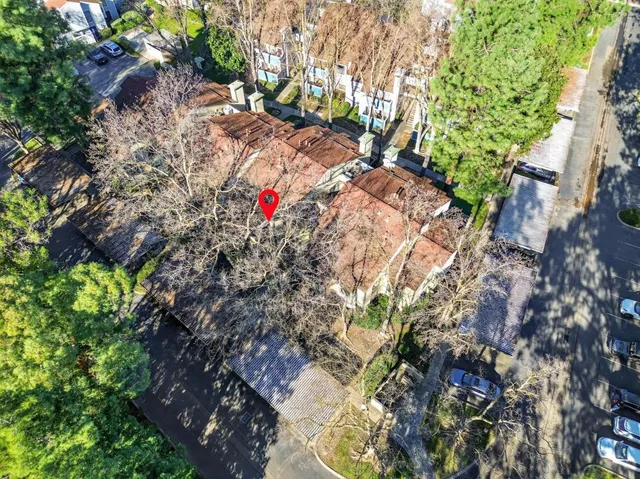 $205,000 | 350 Del Verde Circle, Unit 7, Sacramento, CA 95833