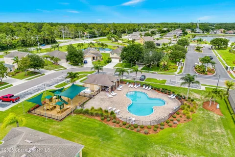 $315,000 | 333 Guinevere Drive Southwest, Palm Bay, FL 32908