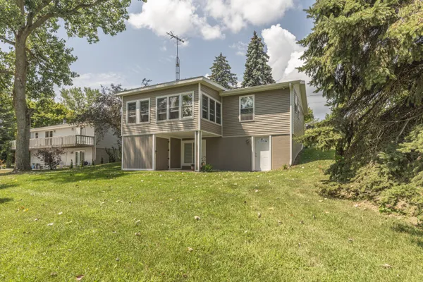 $344,900 | 529 Timber Lane, Brooklyn, MI 49230