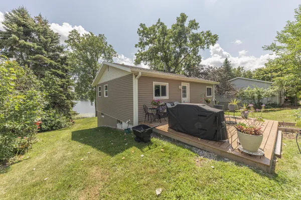 $344,900 | 529 Timber Lane, Brooklyn, MI 49230