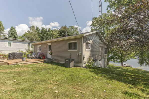 $344,900 | 529 Timber Lane, Brooklyn, MI 49230