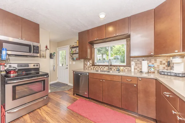 $344,900 | 529 Timber Lane, Brooklyn, MI 49230