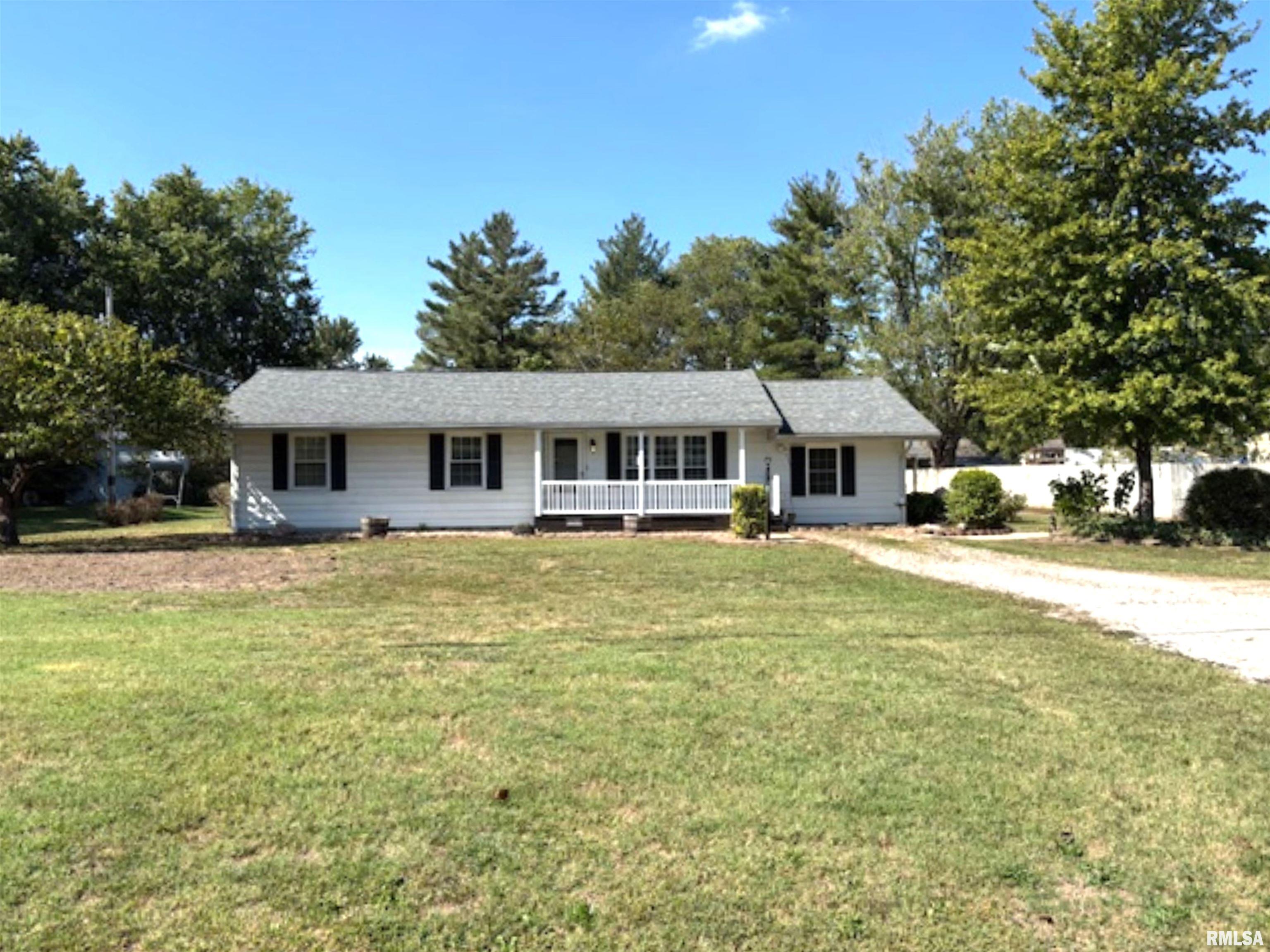 2633 South Broadway Salem, IL 62881 - Photo 26 of 39