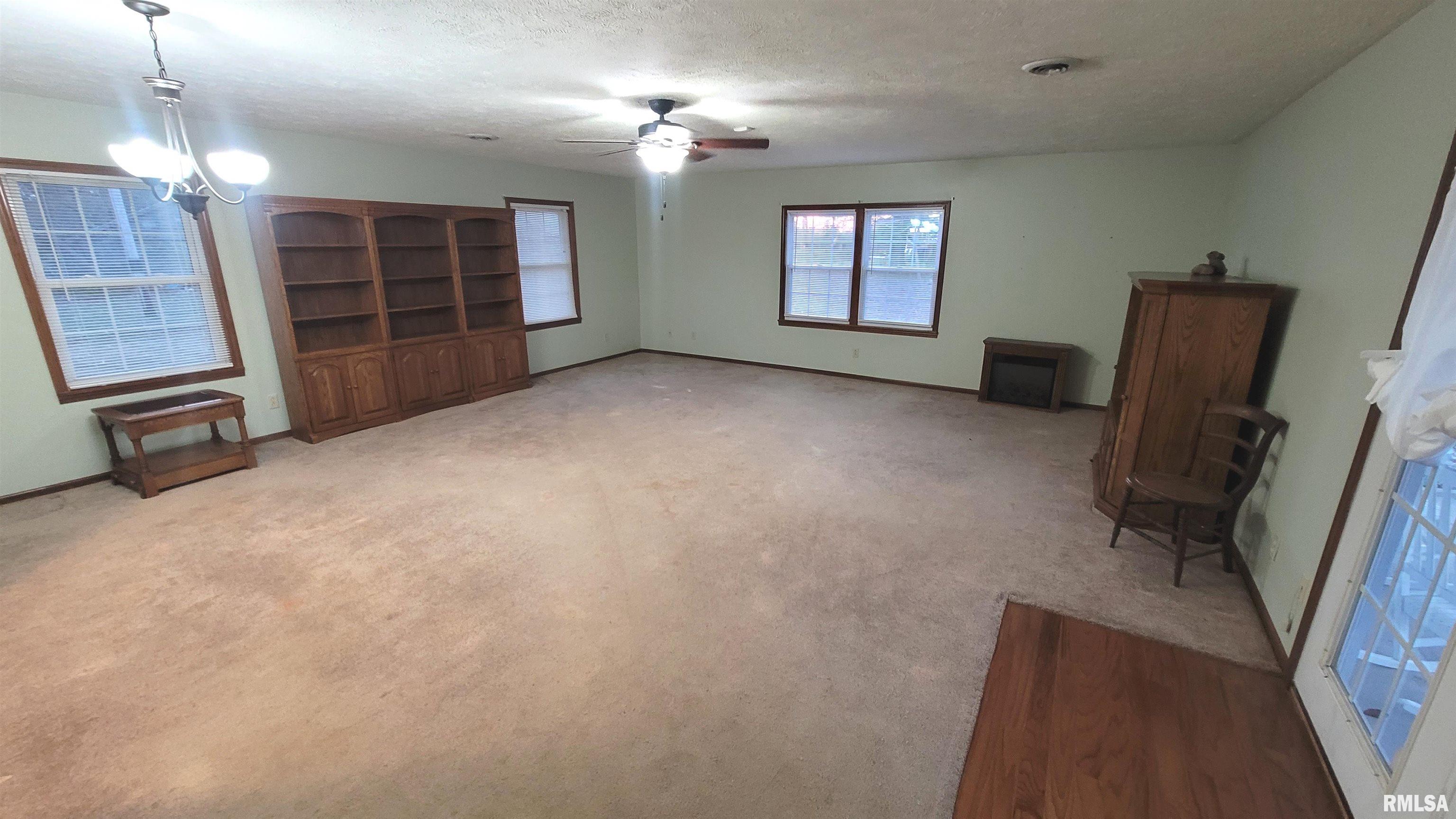 2633 South Broadway Salem, IL 62881 - Photo 27 of 39