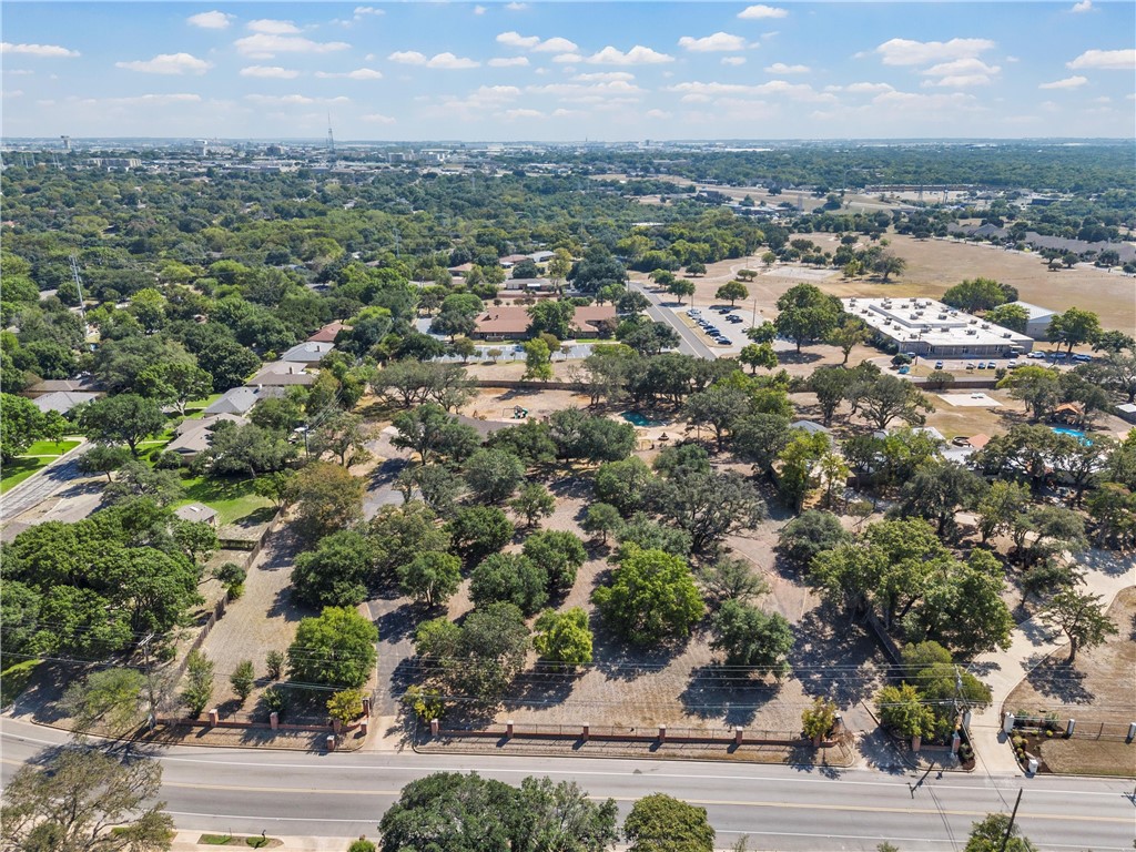 7110 Fish Pond Road Waco, TX 76710 - Photo 39 of 44 an aerial view of a city