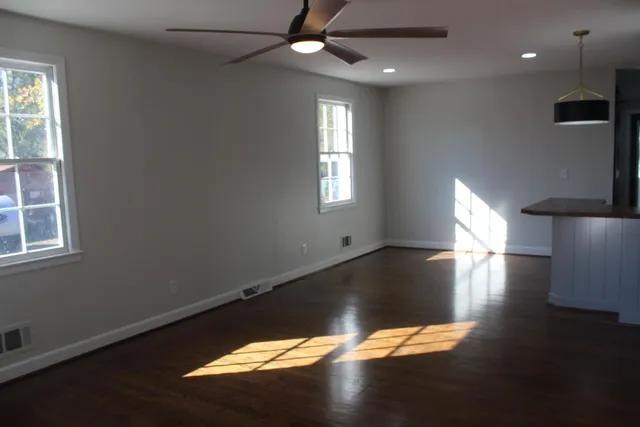 $2,500 | 955 Laurie Lane, Columbia, SC 29205