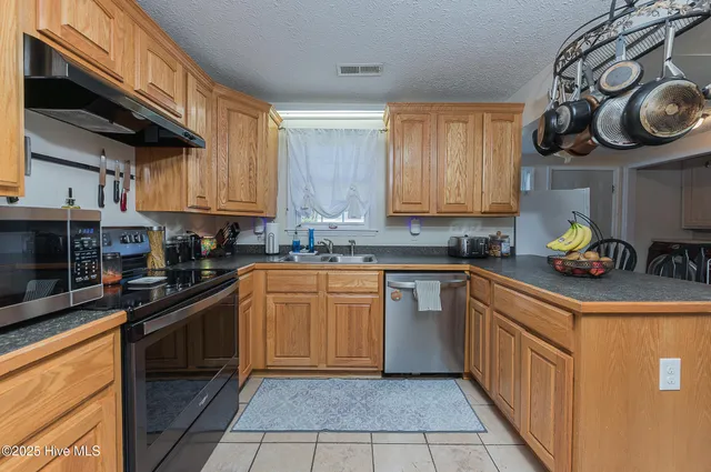 $217,900 | 206 Kenneth Boulevard, Havelock, NC 28532