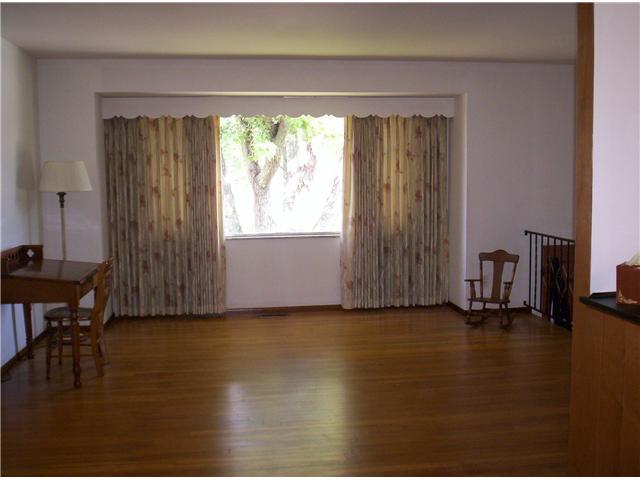 1808 Newfield Road Columbus, OH 43209 - Photo 3 of 9 Gallery Image 3