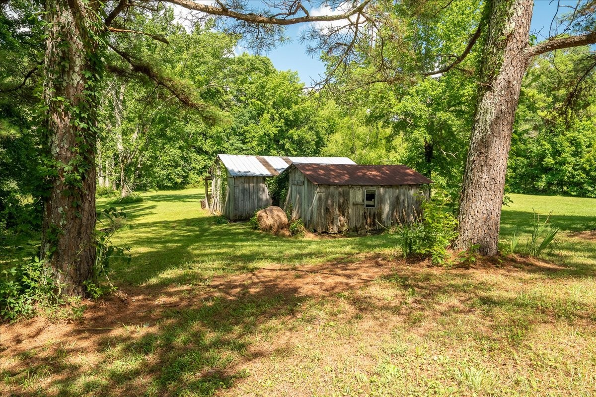 1630 Johnson Branch Road Pulaski, TN 38478 - Photo 13 of 43