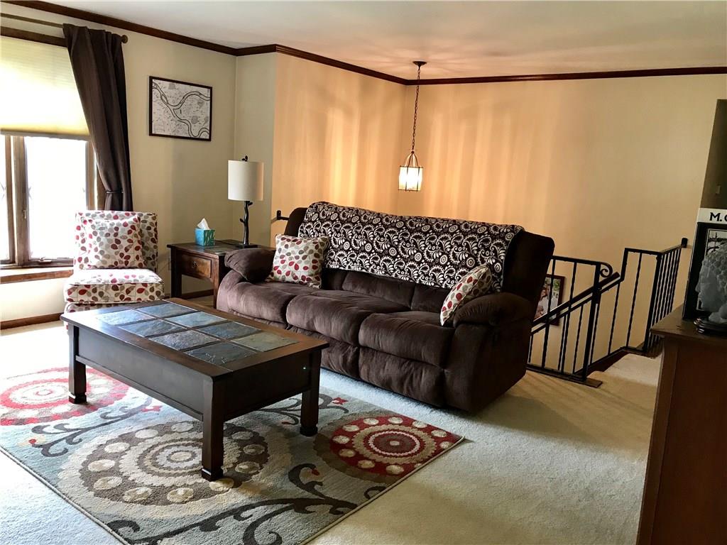 931 Greenhill Road Pittsburgh, PA 15209 - Photo 2 of 16