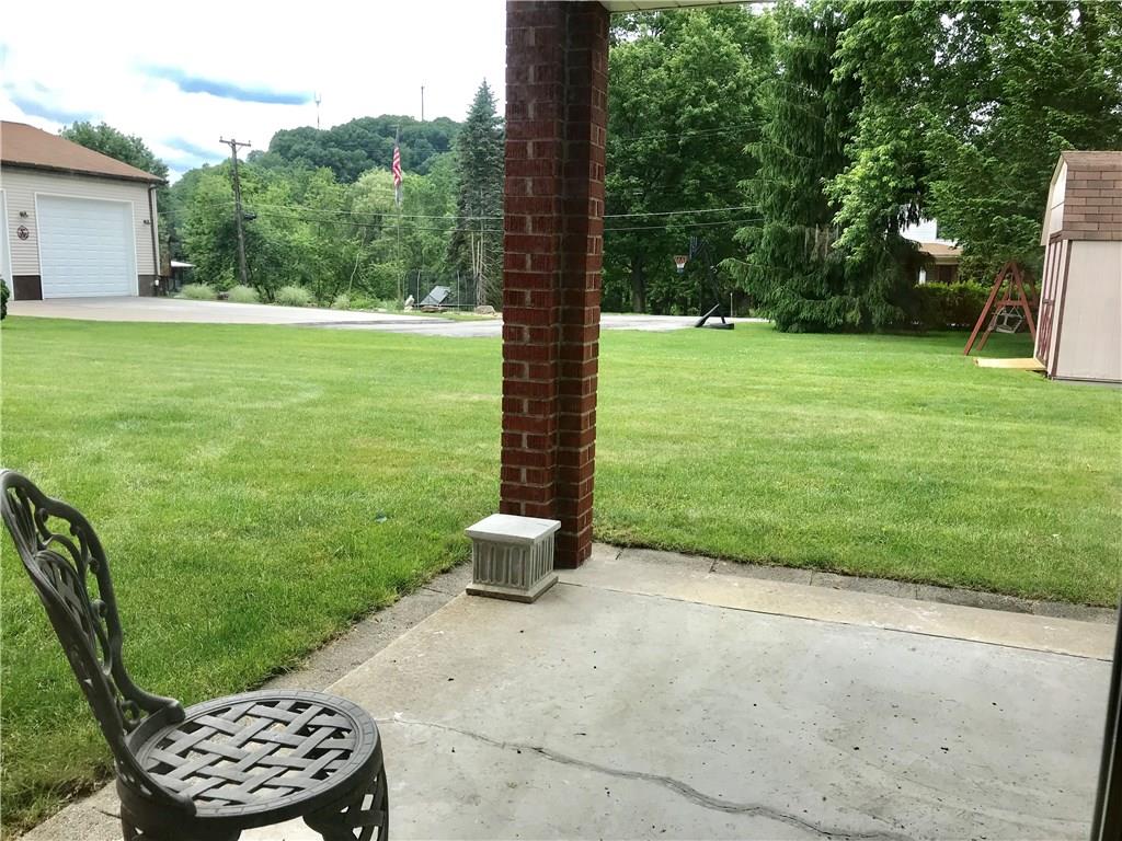 931 Greenhill Road Pittsburgh, PA 15209 - Photo 16 of 16 view from lower level of patio