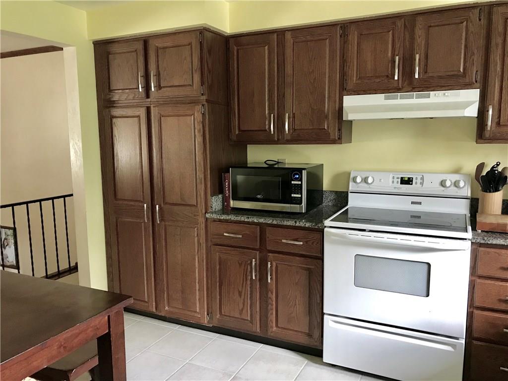 931 Greenhill Road Pittsburgh, PA 15209 - Photo 6 of 16