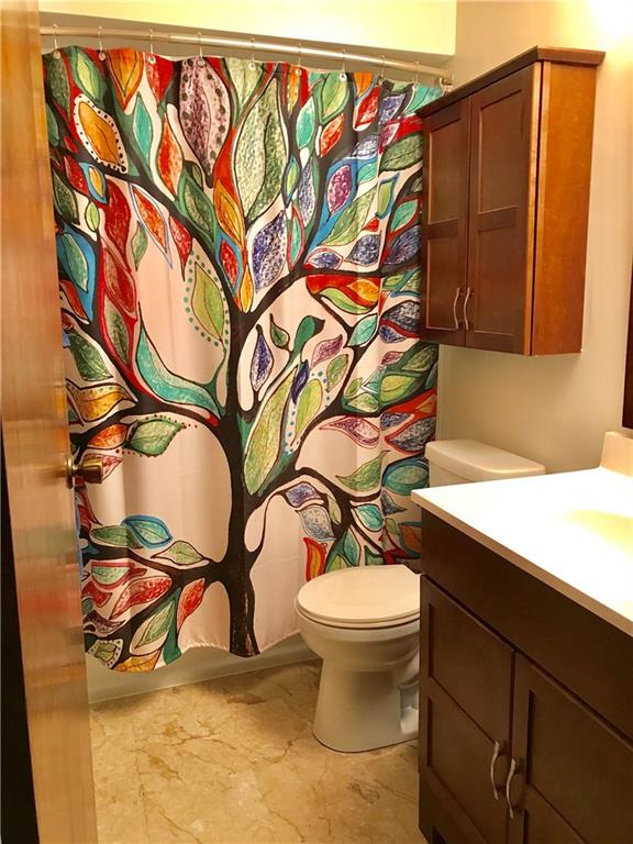 931 Greenhill Road Pittsburgh, PA 15209 - Photo 7 of 16 main level hall bath