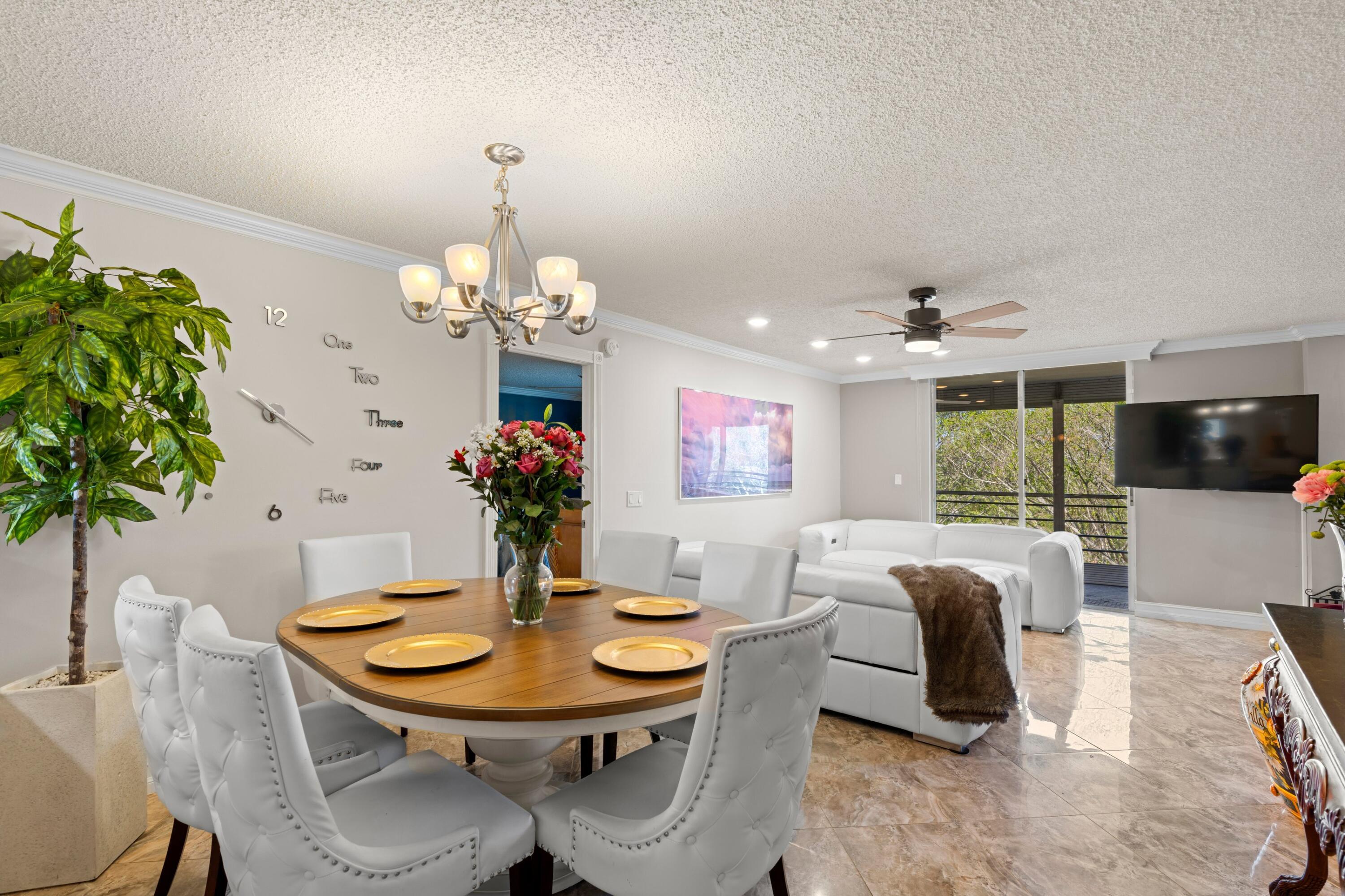 6461 Northwest 2nd Avenue, Unit 415 Boca Raton, FL 33487 - Photo 3 of 25 Informal / Formal Dining Room