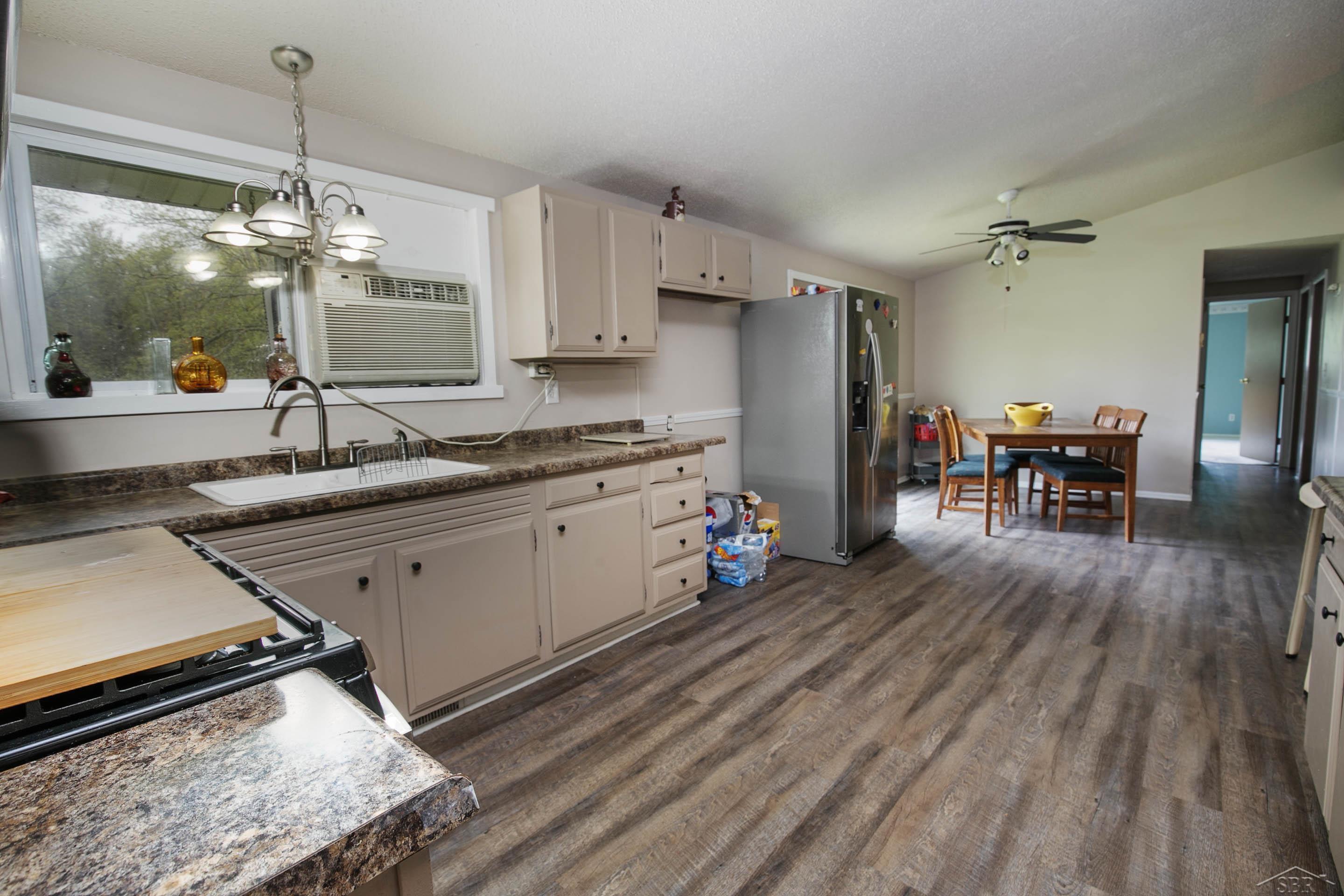 6882 South Steel Road St. Charles, MI 48655 - Photo 3 of 23