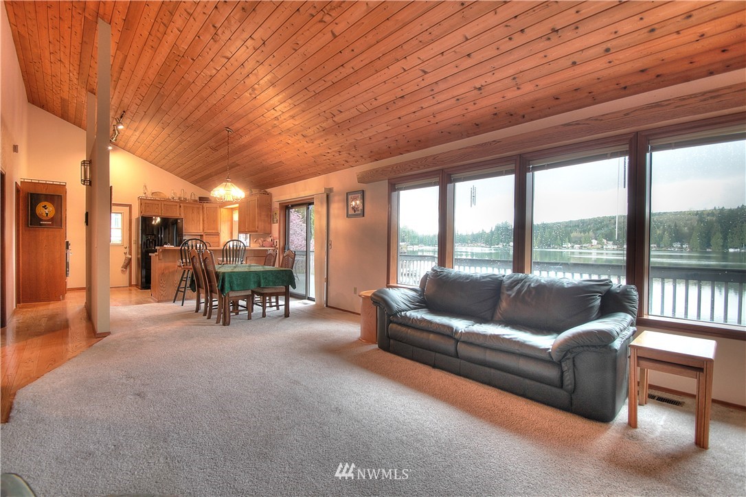1916 South Lake Roesiger Road Snohomish, WA 98290 - Photo 7 of 25