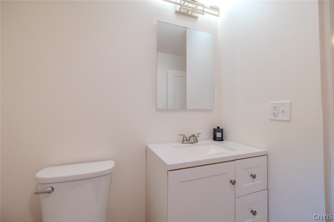 5879 Sandbank Road Elbridge, NY 13080 - Photo 18 of 39 Main Bathroom