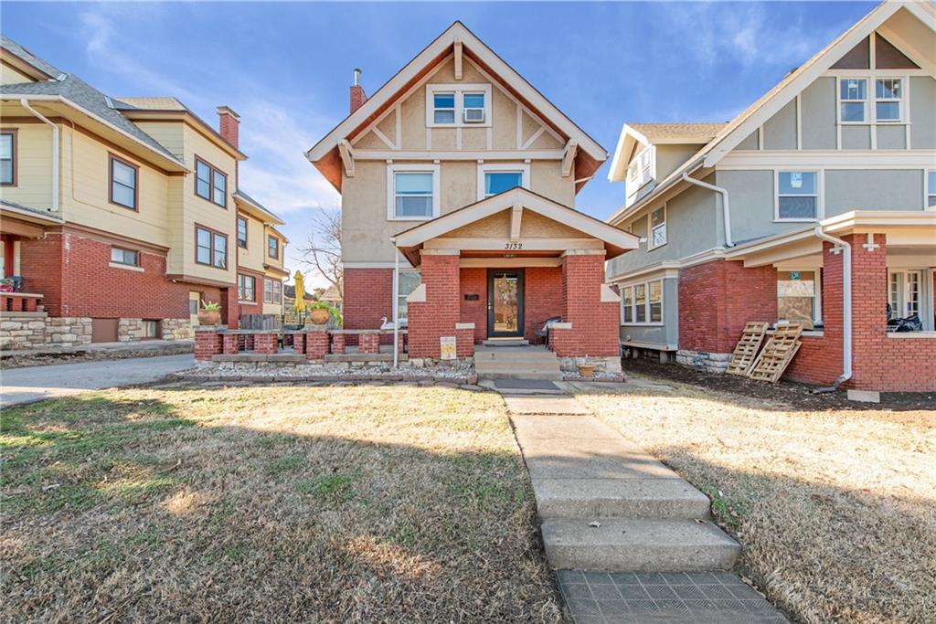 3132 Summit Street Kansas City, MO 64111 - Photo 3 of 72