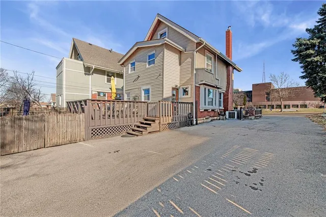 $340,000 | 3132 Summit Street, Kansas City, MO 64111