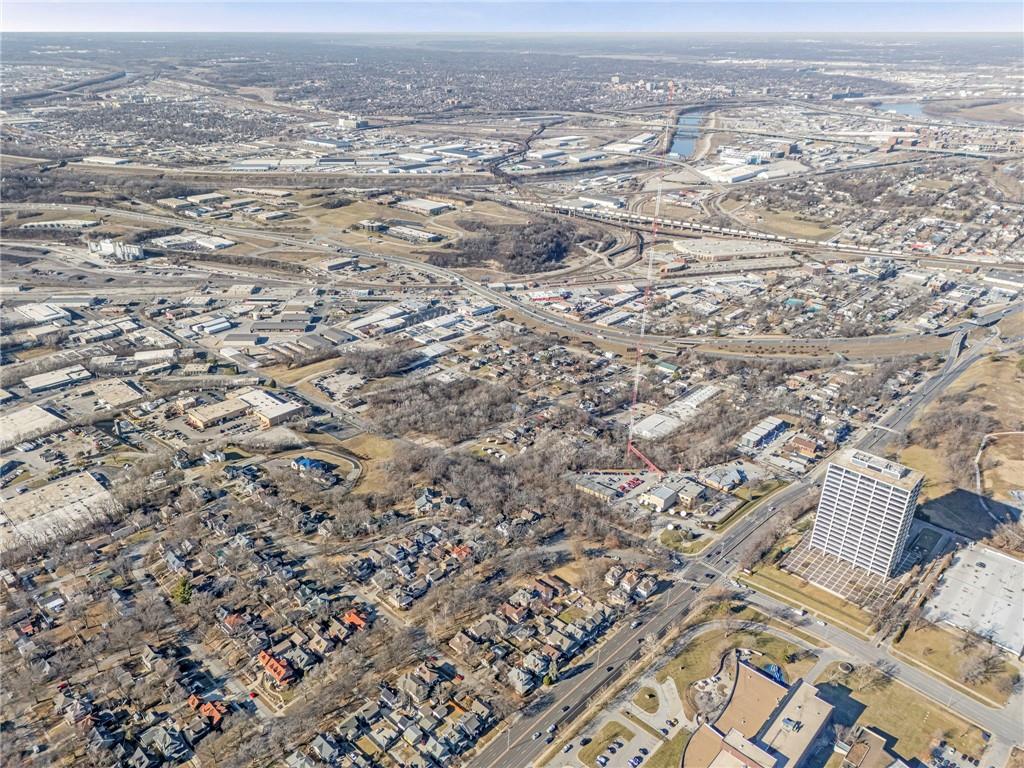 3132 Summit Street Kansas City, MO 64111 - Photo 65 of 72