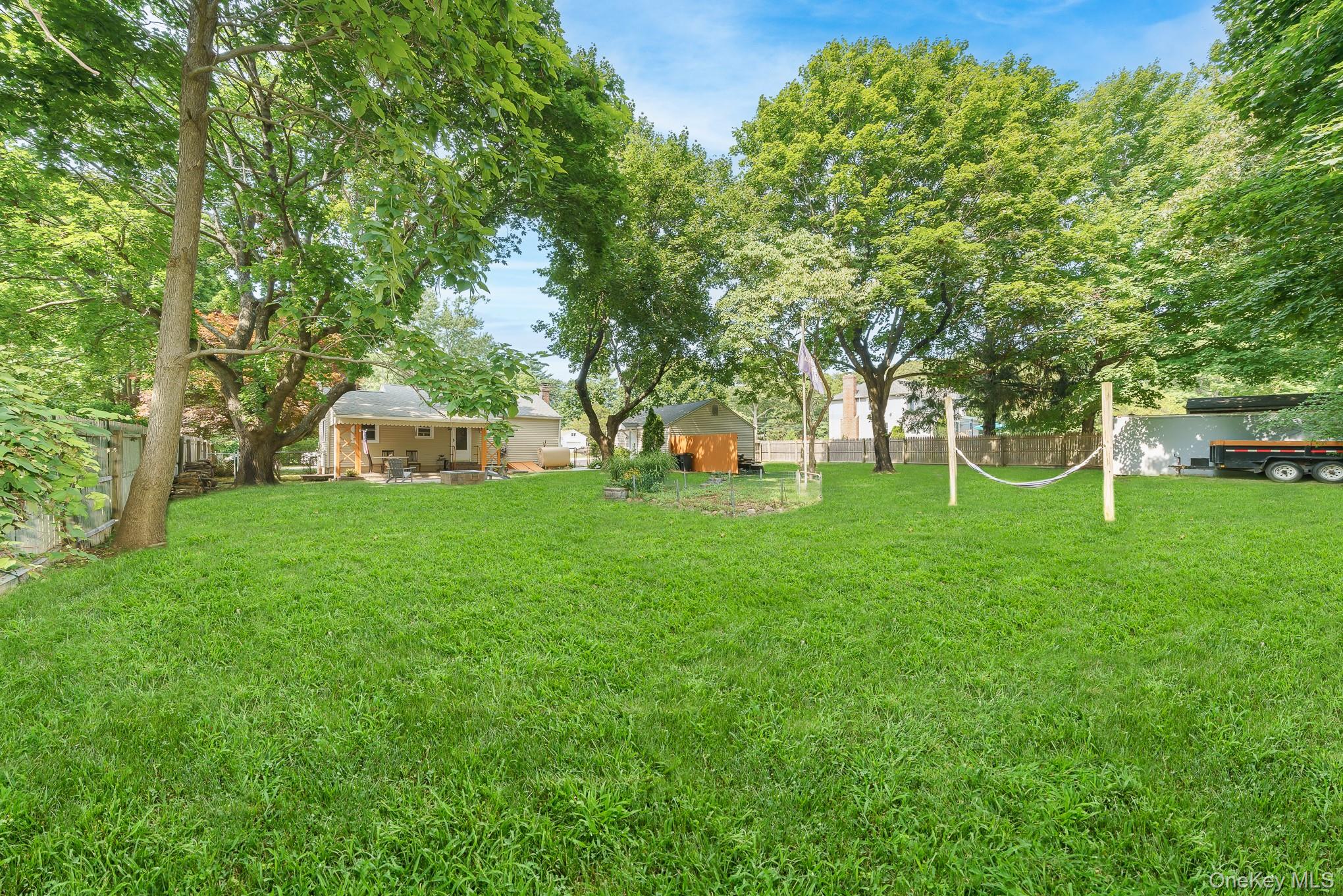 6 Hines Road Middle Island, NY 11953 - Photo 10 of 29 Gallery Image 10